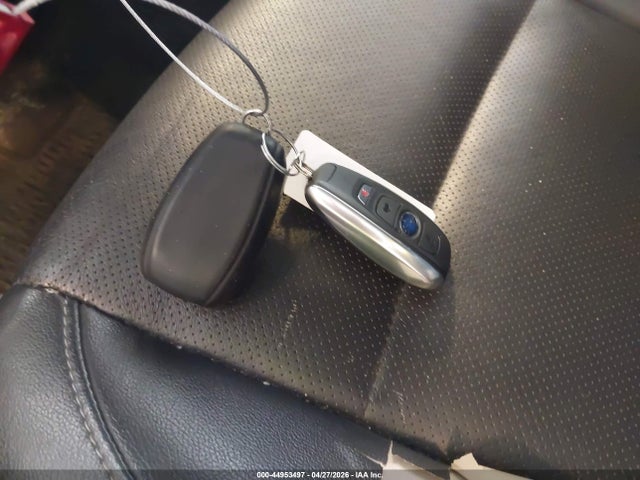 44953497 :رقم المزاد ، 4S4BSBLC7G3270528 vin ، 2016 Subaru Outback 2.5i Limited مزاد بيع