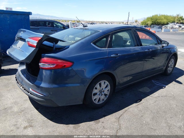 Продаж на аукціоні авто 2019 Ford Fusion S, vin: 3FA6P0G79KR201137, номер лоту: 44953521