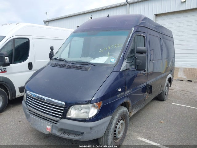 44953522 :رقم المزاد ، WD2PD644145618731 vin ، 2004 Dodge Sprinter Van 2500 مزاد بيع