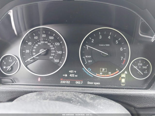 2015 Bmw 320i Xdrive მანქანა იყიდება აუქციონზე, vin: WBA3C3G59FNT51649, აუქციონის ნომერი: 44953556