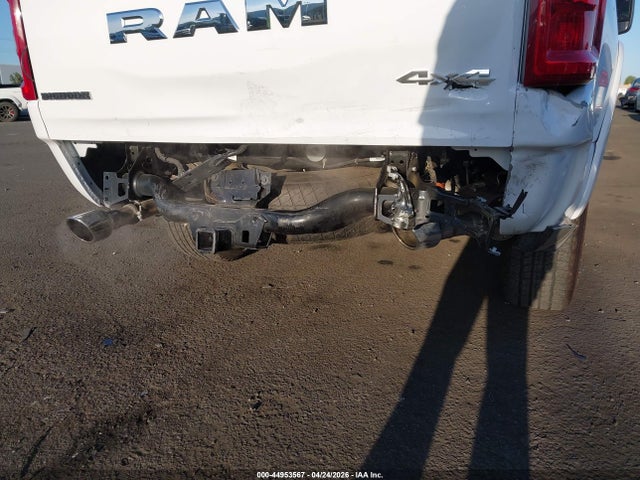 1C6SRFFP0SN542038 RAM 1500 Big Horn 4x4 5&#039;7 Box