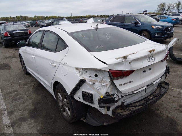Продажа на аукционе авто 2018 Hyundai Elantra Sel, vin: 5NPD84LF9JH386360, номер лота: 44953569
