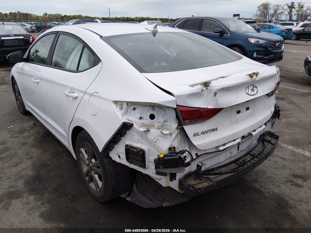 Продажа на аукционе авто 2018 Hyundai Elantra Sel, vin: 5NPD84LF9JH386360, номер лота: 44953569