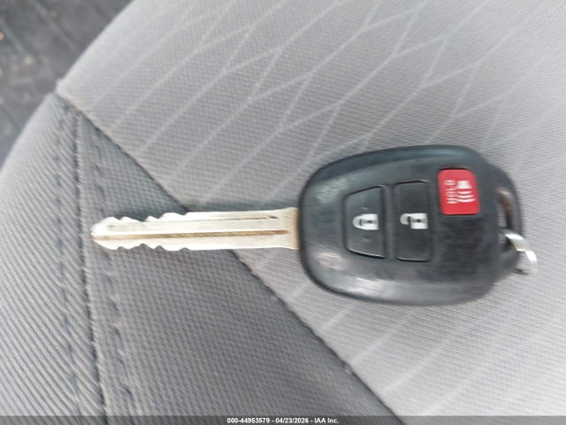 44953579 :رقم المزاد ، 5TFAX5GN5JX131805 vin ، 2018 Toyota Tacoma Sr مزاد بيع