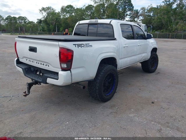 44953579 :رقم المزاد ، 5TFAX5GN5JX131805 vin ، 2018 Toyota Tacoma Sr مزاد بيع