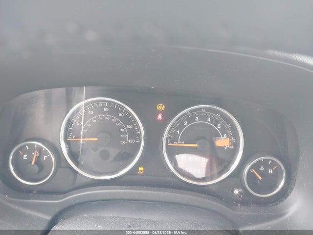 44953595 :رقم المزاد ، 1C4NJDEB6ED770675 vin ، 2014 Jeep Compass Latitude مزاد بيع