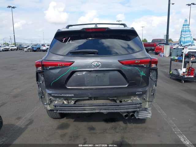 Toyota Highlander Xse 2021 5TDJZRAHXMS033299 Image 17