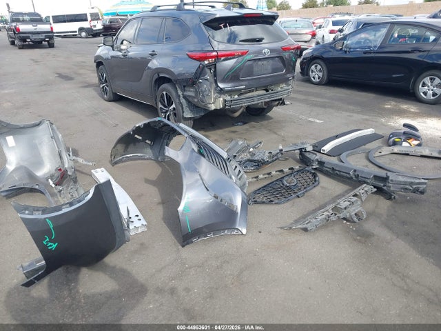 Toyota Highlander Xse 2021 5TDJZRAHXMS033299 Image 12