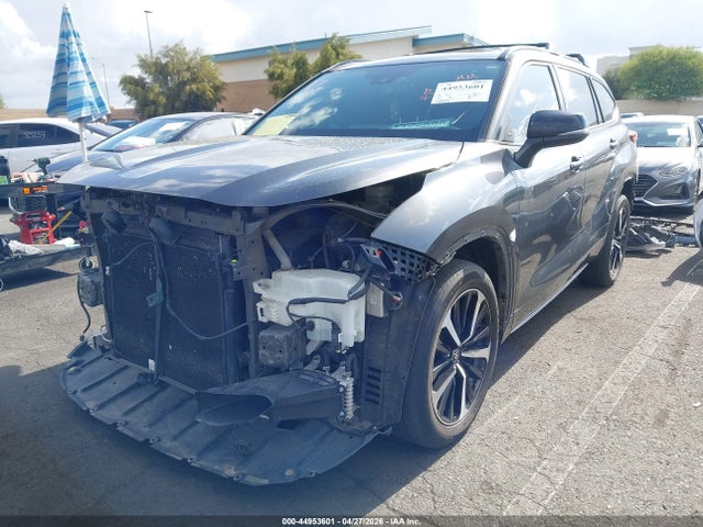 Toyota Highlander Xse 2021 5TDJZRAHXMS033299 Image 2