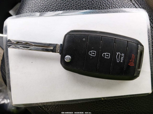 2015 Kia Optima Lx მანქანა იყიდება აუქციონზე, vin: KNAGM4A78F5642917, აუქციონის ნომერი: 44953625