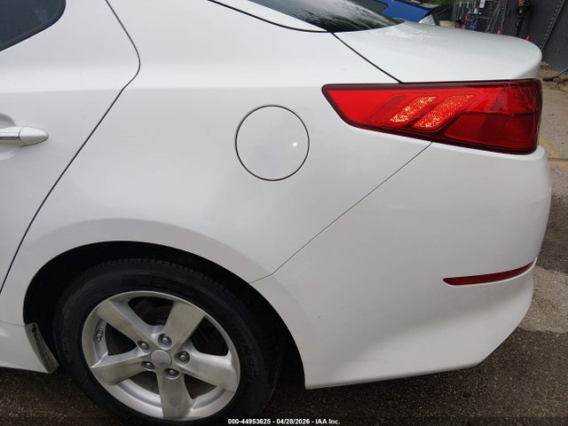 2015 Kia Optima Lx მანქანა იყიდება აუქციონზე, vin: KNAGM4A78F5642917, აუქციონის ნომერი: 44953625