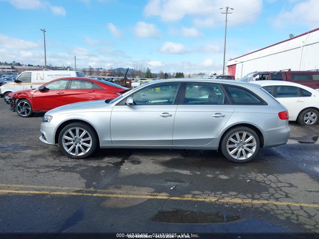 Продаж на аукціоні авто 2010 Audi A4 2.0t Premium, vin: WAUSFAFL7AA127500, номер лоту: 44953643