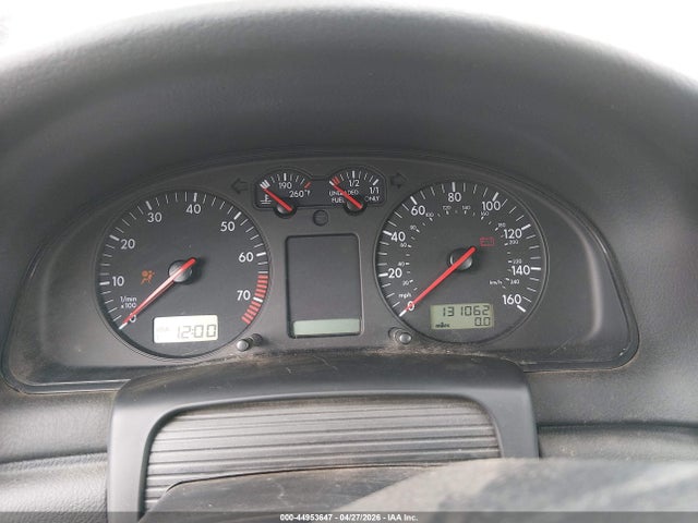 Продаж на аукціоні авто 1999 Volkswagen Passat Gls, vin: WVWNA63B4XE283681, номер лоту: 44953647