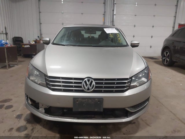 Aukcja sprzedaży 2013 Volkswagen Passat 2.0l Tdi Se, vin: 1VWBN7A38DC046740, numer aukcji: 44953664
