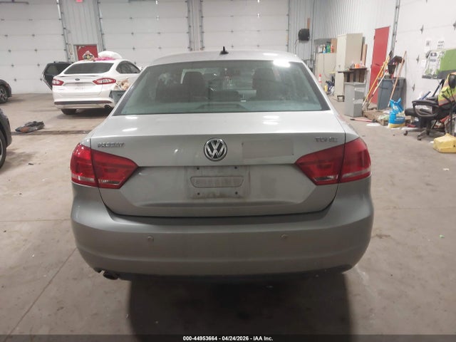 Aukcja sprzedaży 2013 Volkswagen Passat 2.0l Tdi Se, vin: 1VWBN7A38DC046740, numer aukcji: 44953664