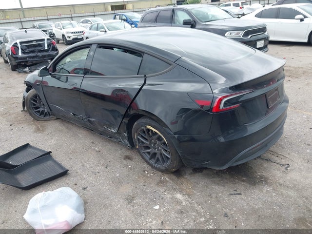 44953682 :رقم المزاد ، 5YJ3E1EA4SF037207 vin ، 2025 Tesla Model 3 مزاد بيع