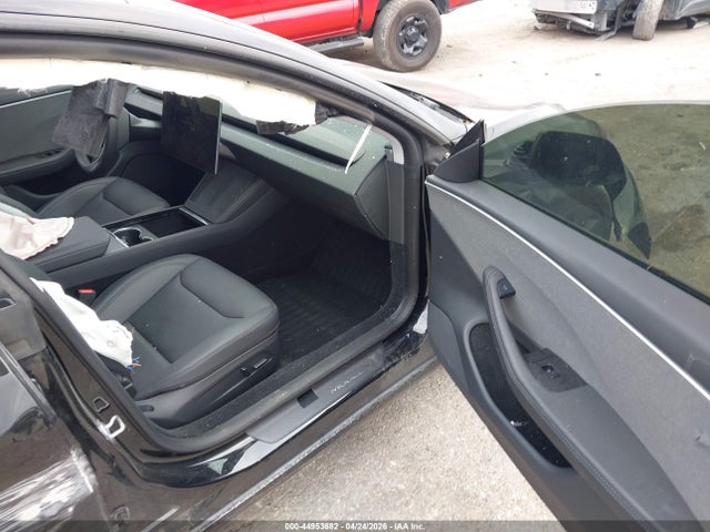 Продаж на аукціоні авто 2025 Tesla Model 3, vin: 5YJ3E1EA4SF037207, номер лоту: 44953682