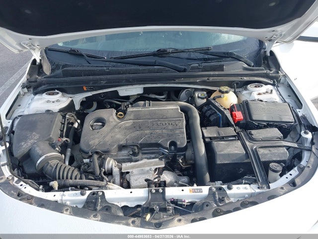 1G1ZE5ST9HF120233 Chevrolet MALIBU 1LT