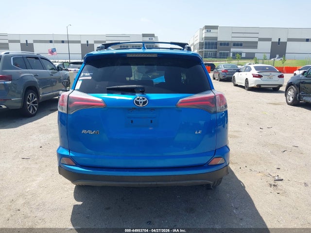 44953704 :رقم المزاد ، JTMZFREV3JJ194050 vin ، 2018 Toyota Rav4 Le مزاد بيع