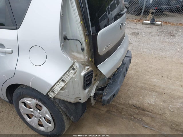 Продажа на аукционе авто 2015 Kia Soul, vin: KNDJN2A23F7751448, номер лота: 44953714
