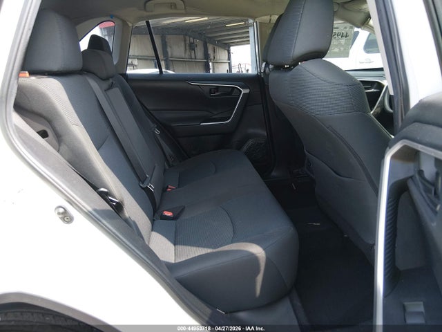 44953718 :رقم المزاد ، 2T3H1RFV4NW221045 vin ، 2022 Toyota Rav4 Le مزاد بيع