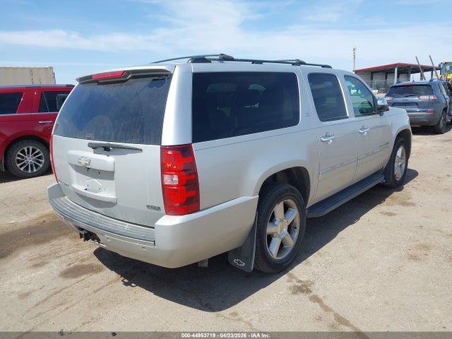 2011 Chevrolet Suburban 1500 Ltz მანქანა იყიდება აუქციონზე, vin: 1GNSKKE31BR259250, აუქციონის ნომერი: 44953719