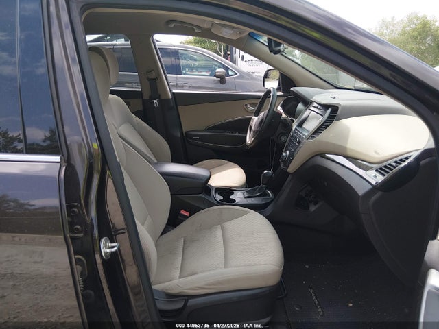 44953735 :رقم المزاد ، KM8SM4HF0HU220140 vin ، 2017 Hyundai Santa Fe Se مزاد بيع