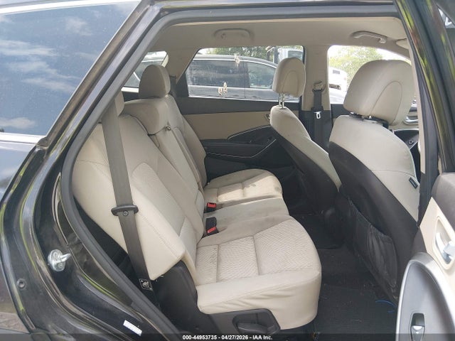 44953735 :رقم المزاد ، KM8SM4HF0HU220140 vin ، 2017 Hyundai Santa Fe Se مزاد بيع