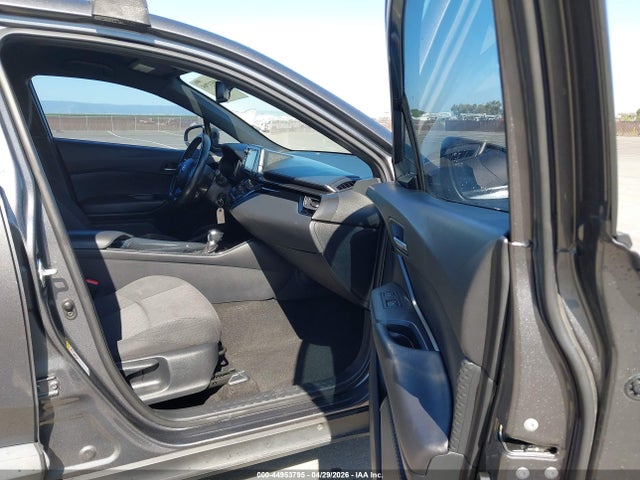 Продаж на аукціоні авто 2018 Toyota C-hr Xle, vin: NMTKHMBX6JR038266, номер лоту: 44953795
