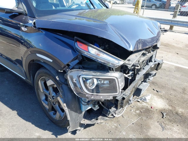 44953807 :رقم المزاد ، KMHRC8A36MU129084 vin ، 2021 Hyundai Venue Denim مزاد بيع