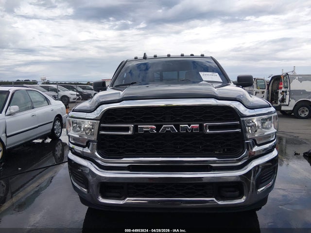 44953824 :رقم المزاد ، 3C6UR5HL4KG683488 vin ، 2019 Ram 2500 Tradesman  4x4 8' Box مزاد بيع