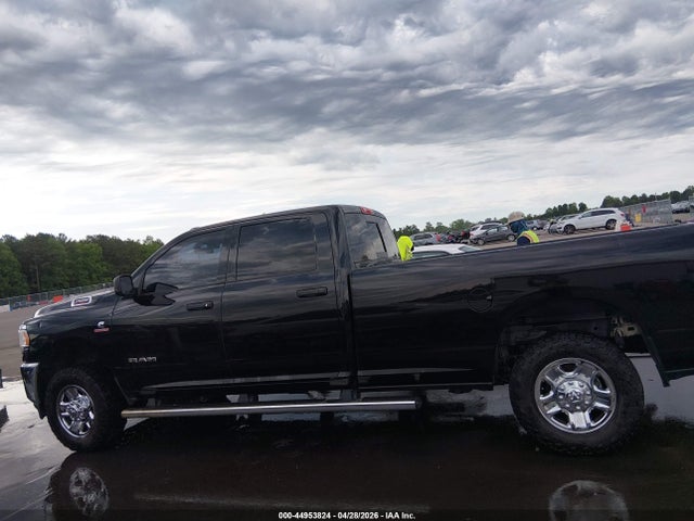 44953824 :رقم المزاد ، 3C6UR5HL4KG683488 vin ، 2019 Ram 2500 Tradesman  4x4 8' Box مزاد بيع