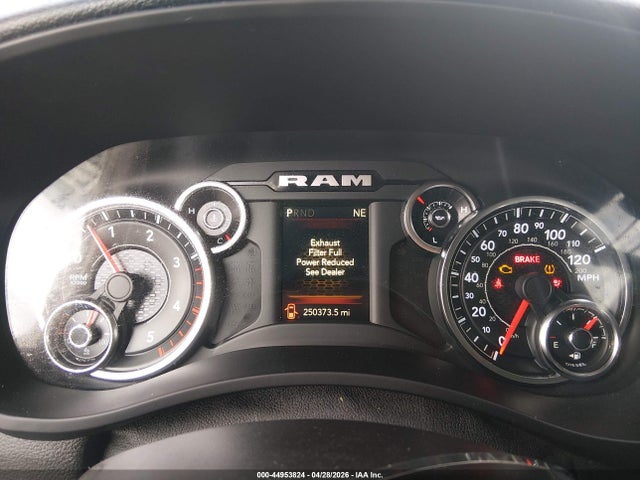 44953824 :رقم المزاد ، 3C6UR5HL4KG683488 vin ، 2019 Ram 2500 Tradesman  4x4 8' Box مزاد بيع