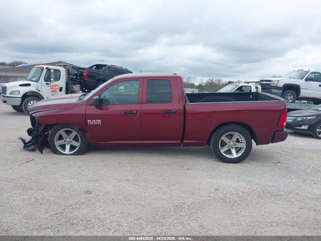 44953826 :رقم المزاد ، 1C6RR7FG0JS130173 vin ، 2018 Ram 1500 Express  4x4 6'4 Box مزاد بيع