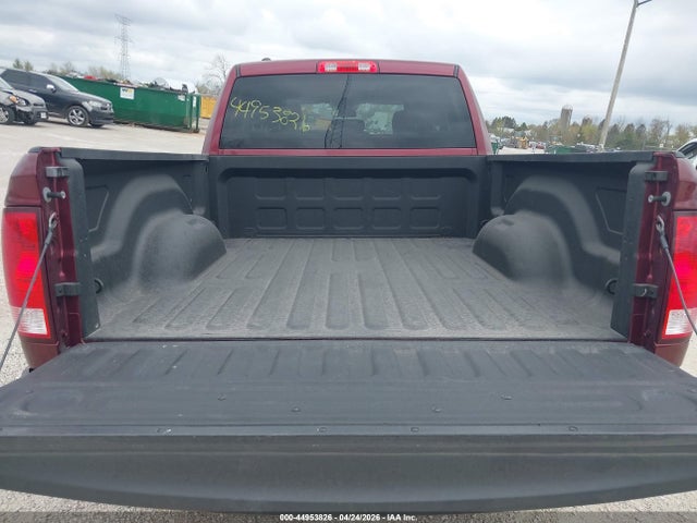 44953826 :رقم المزاد ، 1C6RR7FG0JS130173 vin ، 2018 Ram 1500 Express  4x4 6'4 Box مزاد بيع