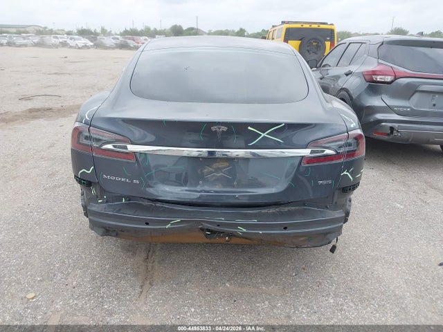 2018 Tesla Model S 100d/75d/p100d მანქანა იყიდება აუქციონზე, vin: 5YJSA1E27JF272151, აუქციონის ნომერი: 44953833