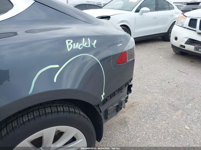 2018 Tesla Model S 100d/75d/p100d მანქანა იყიდება აუქციონზე, vin: 5YJSA1E27JF272151, აუქციონის ნომერი: 44953833