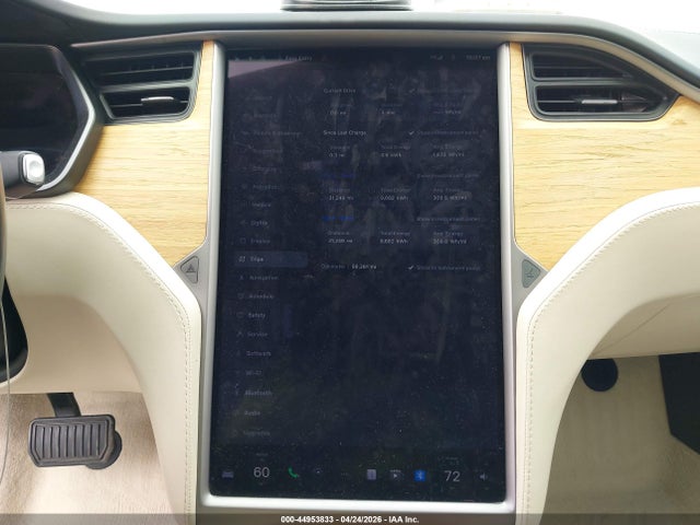2018 Tesla Model S 100d/75d/p100d მანქანა იყიდება აუქციონზე, vin: 5YJSA1E27JF272151, აუქციონის ნომერი: 44953833
