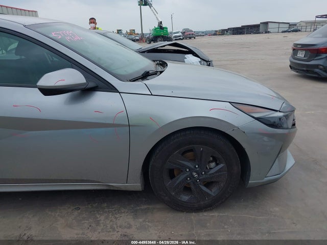 2021 Hyundai Elantra Sel მანქანა იყიდება აუქციონზე, vin: 5NPLM4AG5MH019611, აუქციონის ნომერი: 44953848