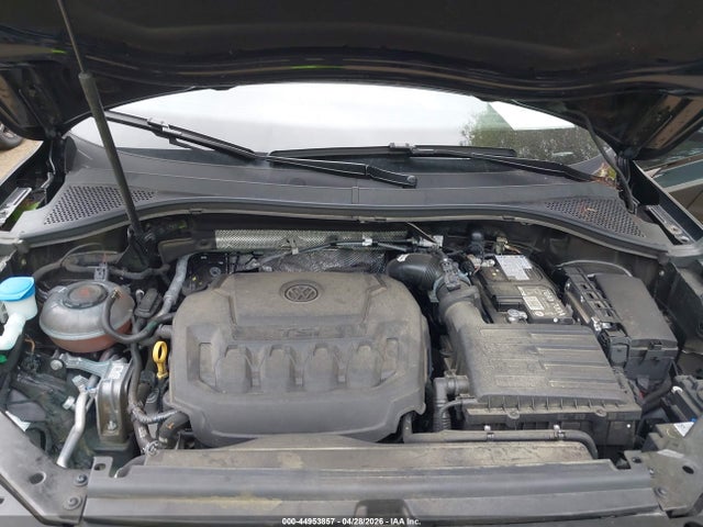 2024 Volkswagen Tiguan 2.0t Wolfsburg Edition მანქანა იყიდება აუქციონზე, vin: 3VV5B7AX8RM227193, აუქციონის ნომერი: 44953857
