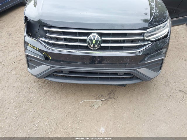 2024 Volkswagen Tiguan 2.0t Wolfsburg Edition მანქანა იყიდება აუქციონზე, vin: 3VV5B7AX8RM227193, აუქციონის ნომერი: 44953857