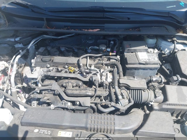 JTND4MBE3N3169517 Toyota COROLLA SE