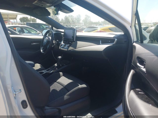 JTND4MBE3N3169517 Toyota COROLLA SE