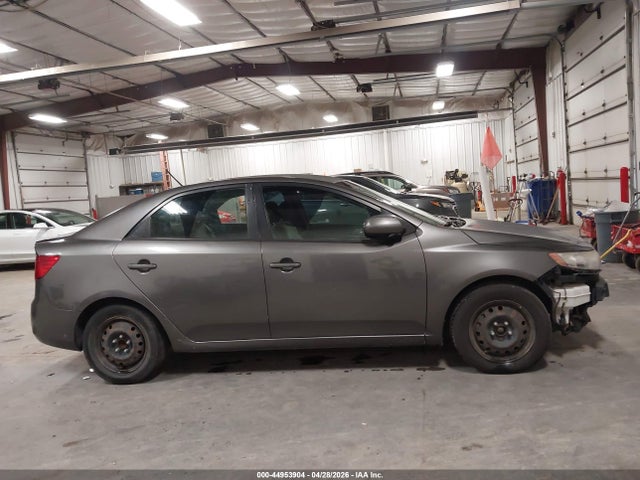 2013 Kia Forte Ex მანქანა იყიდება აუქციონზე, vin: KNAFU4A20D5711256, აუქციონის ნომერი: 44953904