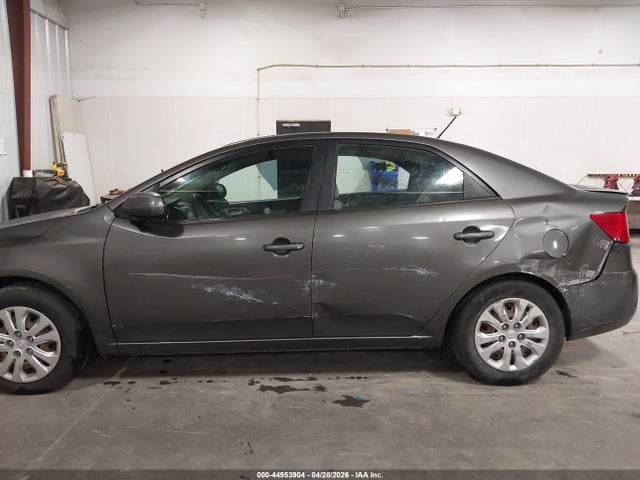 2013 Kia Forte Ex მანქანა იყიდება აუქციონზე, vin: KNAFU4A20D5711256, აუქციონის ნომერი: 44953904