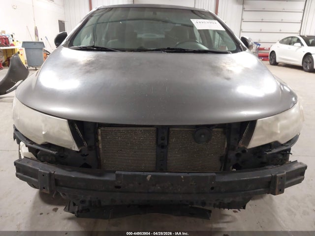 2013 Kia Forte Ex მანქანა იყიდება აუქციონზე, vin: KNAFU4A20D5711256, აუქციონის ნომერი: 44953904