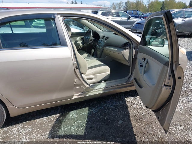 44953920 :رقم المزاد ، 4T1BE46K67U559111 vin ، 2007 Toyota Camry Le مزاد بيع