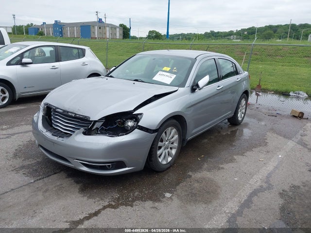 44953926 :رقم المزاد ، 1C3CCBCG7EN125424 vin ، 2014 Chrysler 200 Limited مزاد بيع