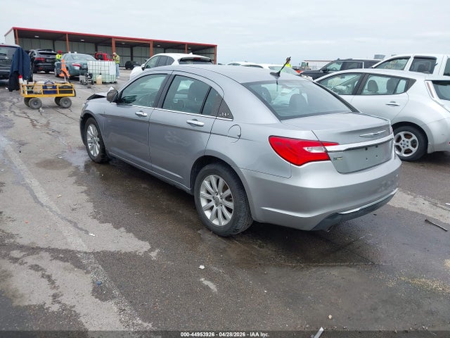 44953926 :رقم المزاد ، 1C3CCBCG7EN125424 vin ، 2014 Chrysler 200 Limited مزاد بيع