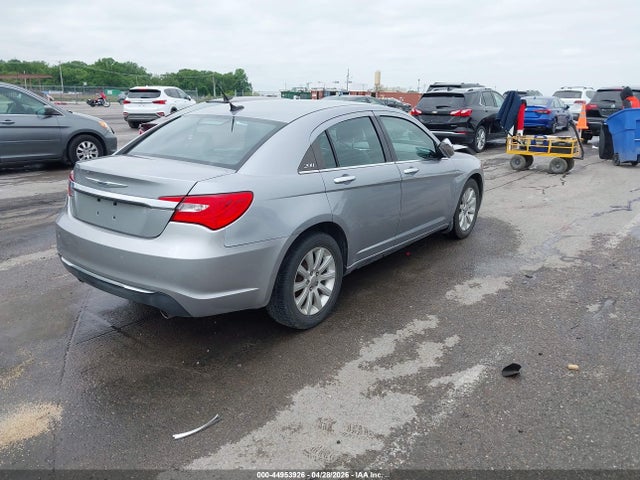 44953926 :رقم المزاد ، 1C3CCBCG7EN125424 vin ، 2014 Chrysler 200 Limited مزاد بيع